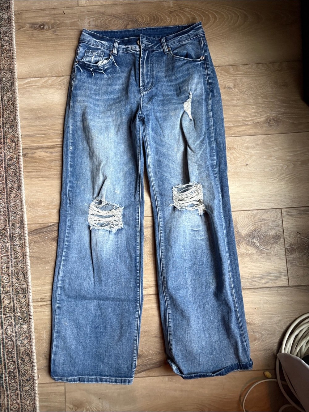Distressed Light Blue Boyfriend Jeans for Women